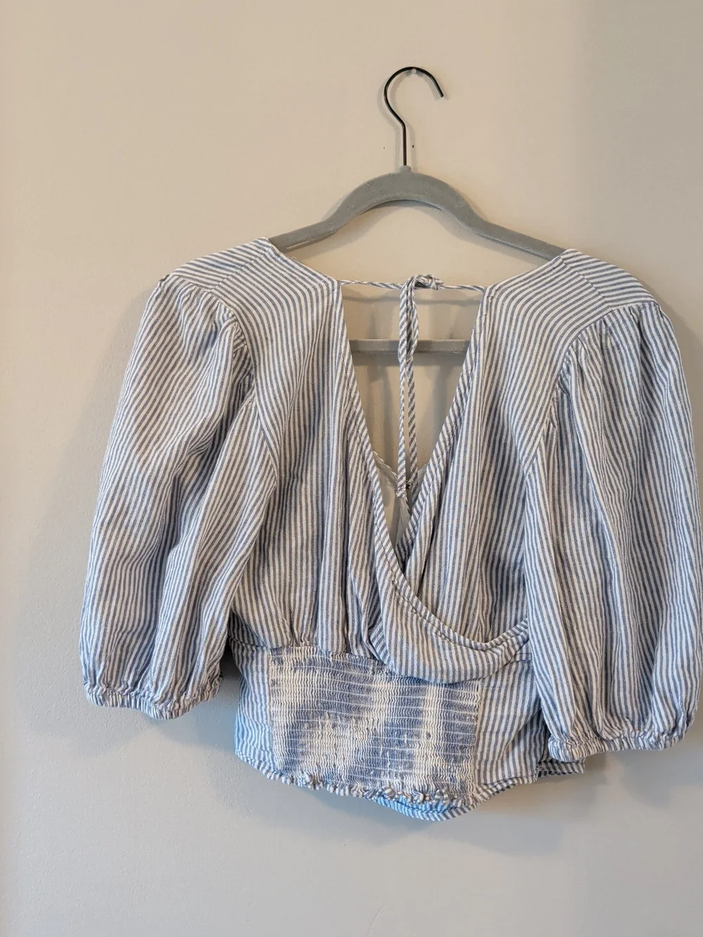 Abercrombie & Fitch cropped wrap